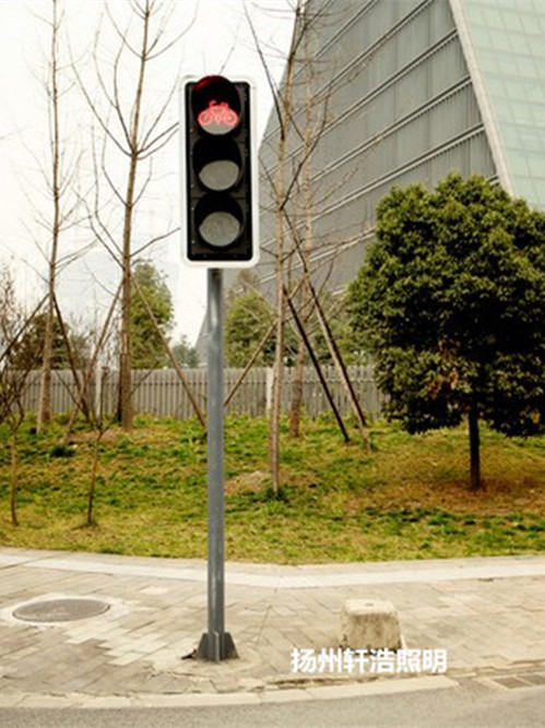 交通信号灯杆-008(图1)