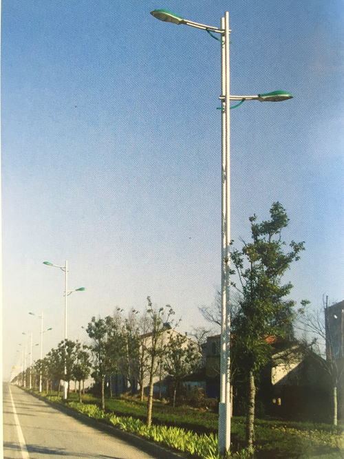 双臂路灯
